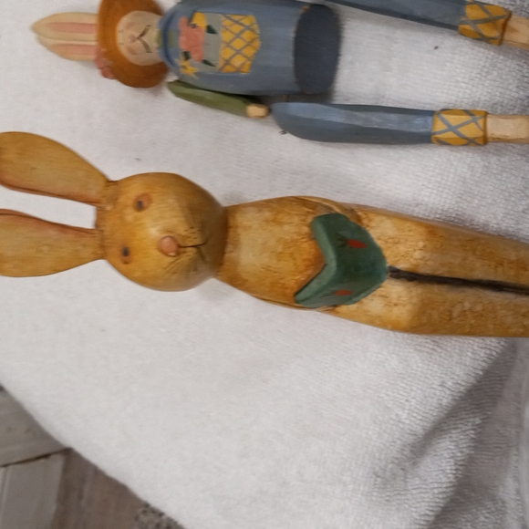 Wooden Figurines Frog & Rabbit W/ moving arms/legs & One Rabbit that sits . - Picture 3 of 7